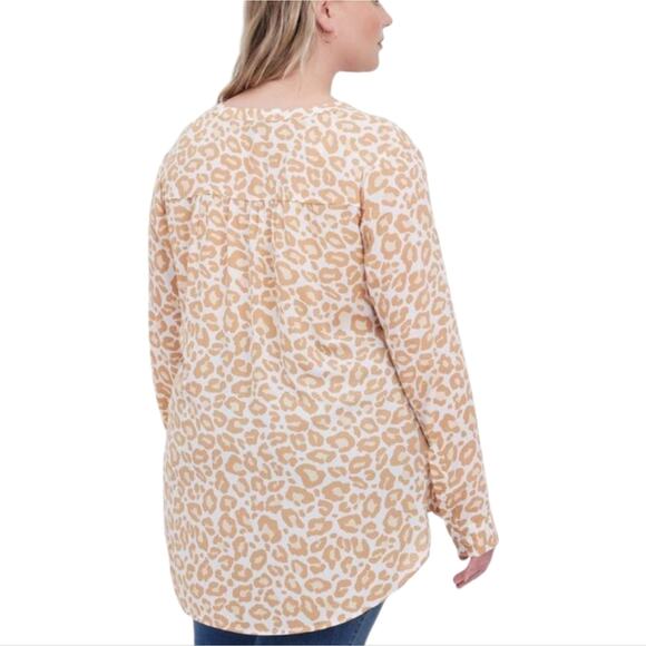 Torrid Georgette Hi-Low Pullover Long Sleeve Animal Print Shirt Plus Size 2 2X - Picture 2 of 10